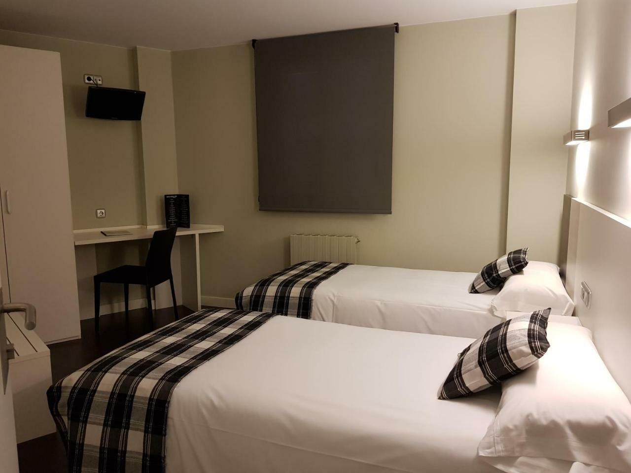Hostal Ameztia Doneztebe Eksteriør bilde